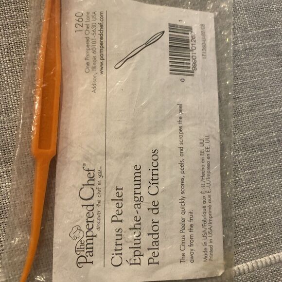 Pampered Chef Citrus Peeler #1260 NIP Brand new Orange Fruit - Picture 4 of 5